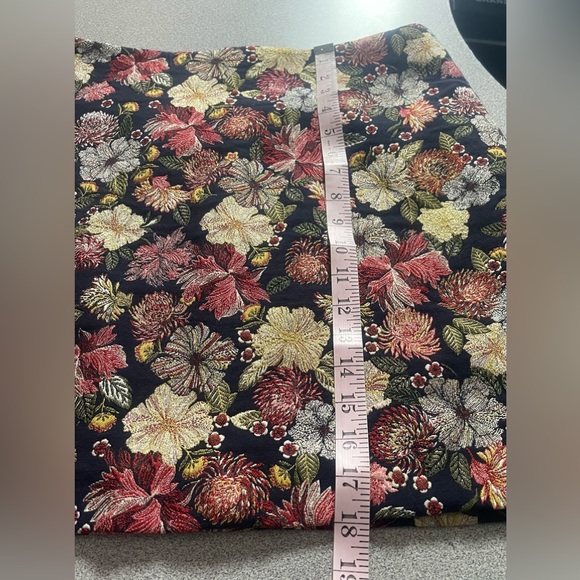 Loft Textured Floral Mini Skirt Size 6 - Picture 12 of 12